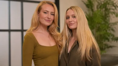 Amelia Dimoldenberg Sister
