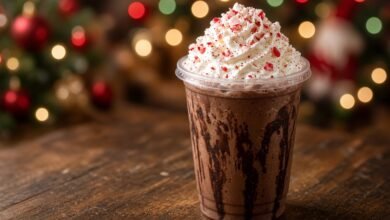 is starbucks open on christmas